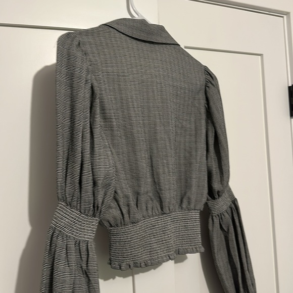 NWT Vici XS Top. - Picture 6 of 6
